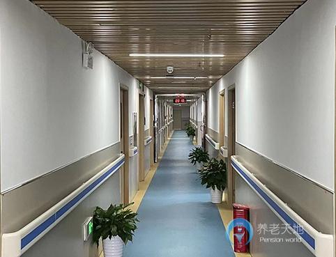 長沙市岳麓區(qū)術仁堂養(yǎng)老中心